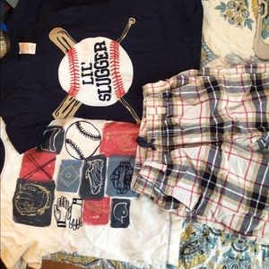 Gymboree boys short set size 5 two shirts 1short